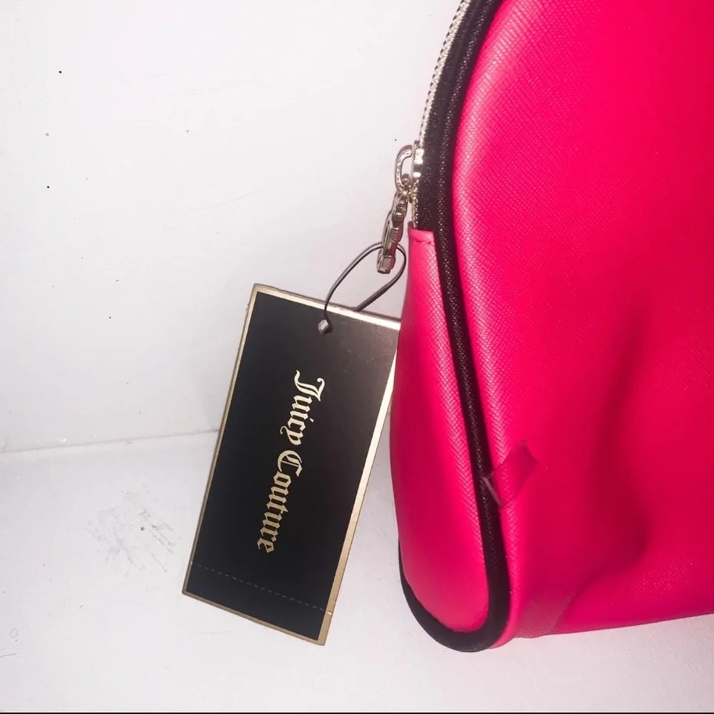 New Juicy Couture Woman’s Simply Stunning Hot Pink & Black Clutch